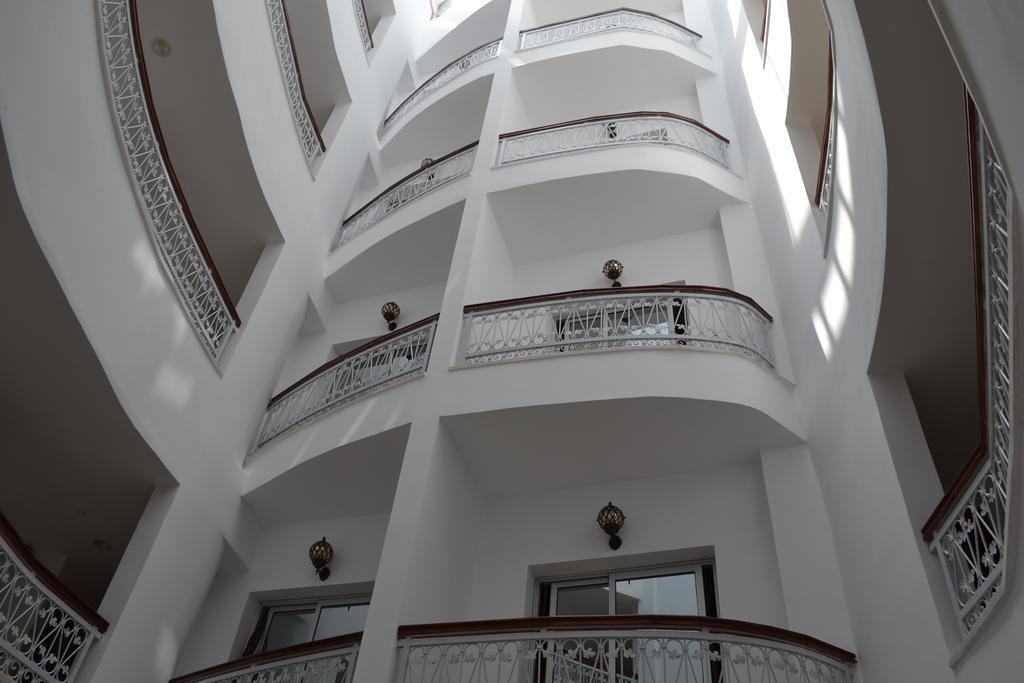 Hotel La Place الجديدة المظهر الخارجي الصورة