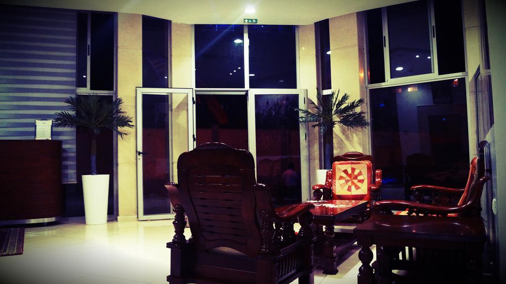 Hotel La Place الجديدة المظهر الخارجي الصورة